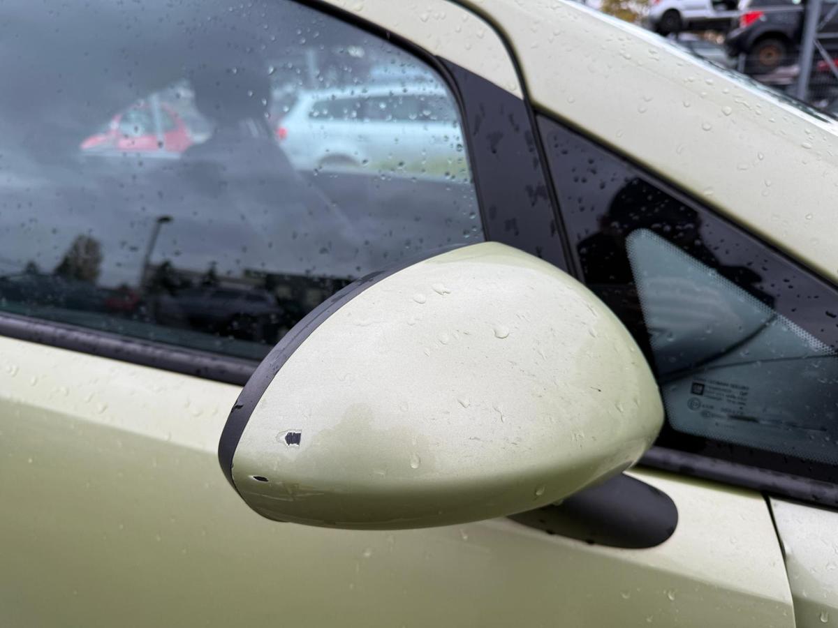 Opel Corsa D original Außenspiegel rechts elektr verstellbar Z30E Green Tea BJ06